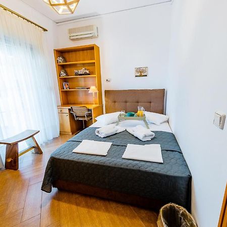 Apartament Xenia Nea Iraklitsa Zewnętrze zdjęcie