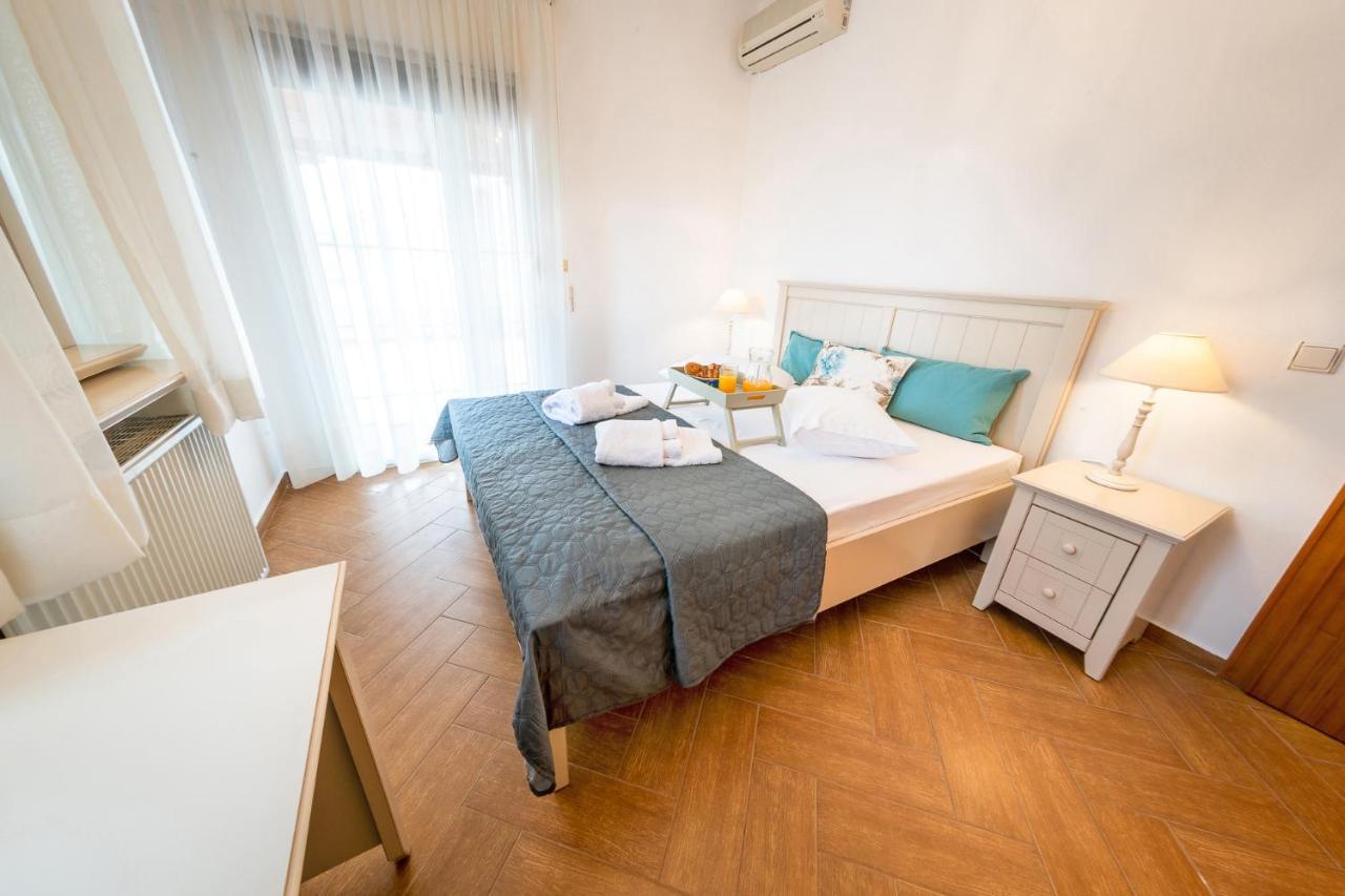 Apartament Xenia Nea Iraklitsa Zewnętrze zdjęcie